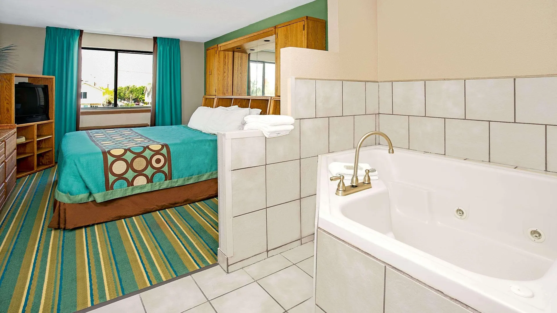 Super 8 By Wyndham Denver Stapleton 2*,  United States